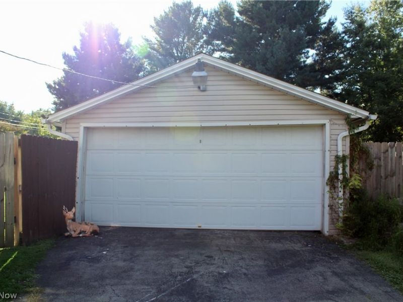 306 S Hazelwood Avenue, Youngstown, OH 44509 Photo 25