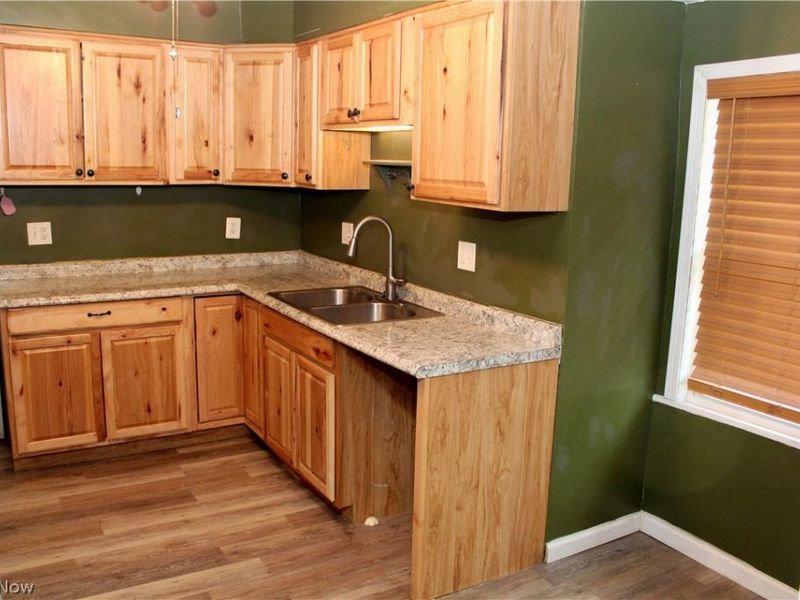 306 S Hazelwood Avenue, Youngstown, OH 44509 Photo 8