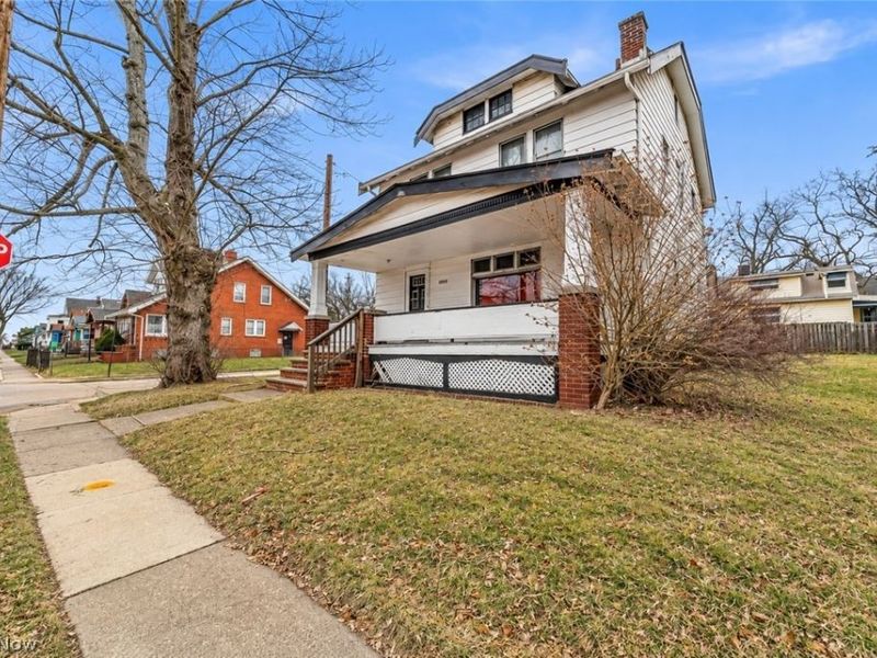 12701 Angelus Avenue, Cleveland, OH 44105 Photo 2