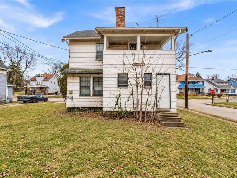 12701 Angelus Avenue, Cleveland, OH 44105 Photo 3