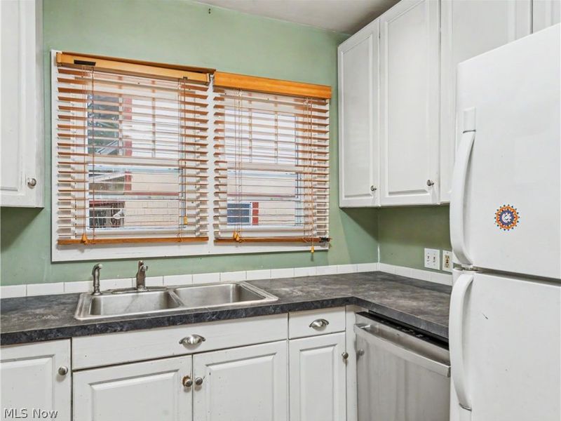 130 E Oak Street, Kent, OH 44240 Photo 18