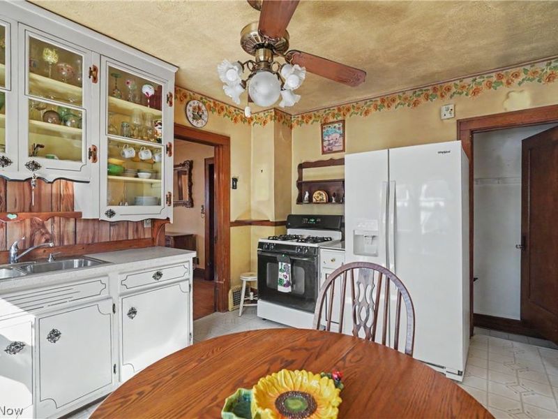4119 Biddulph Avenue, Cleveland, OH 44109 Photo 14