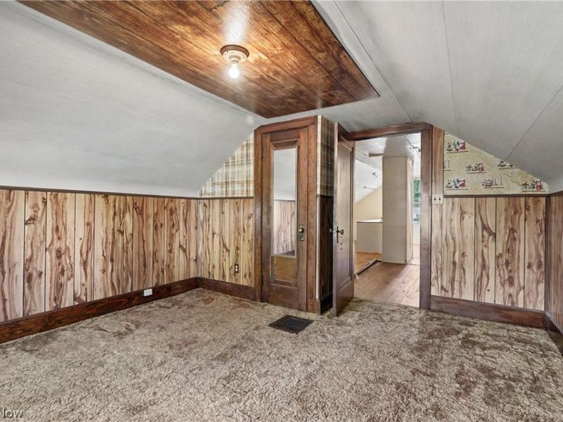 4119 Biddulph Avenue, Cleveland, OH 44109 Photo 23