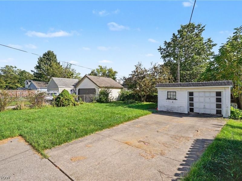 4119 Biddulph Avenue, Cleveland, OH 44109 Photo 29
