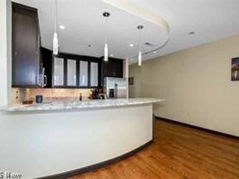 701 W Lakeside Avenue, Unit 608, Cleveland, OH 44113 Photo 5