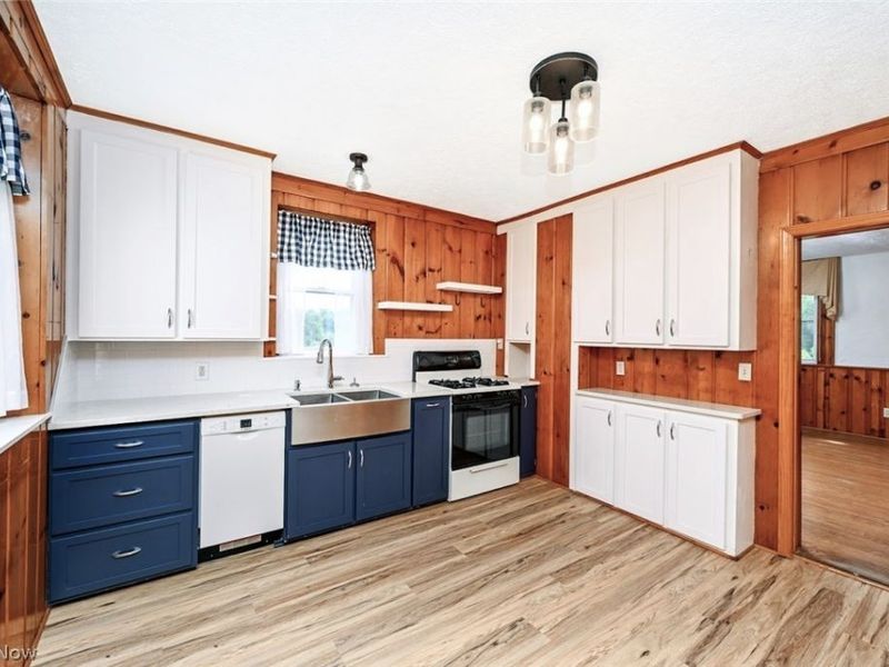 2559 Raber Road, Uniontown, OH 44685 Photo 18