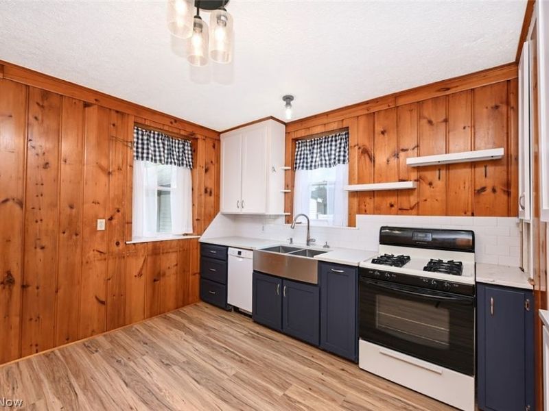 2559 Raber Road, Uniontown, OH 44685 Photo 20