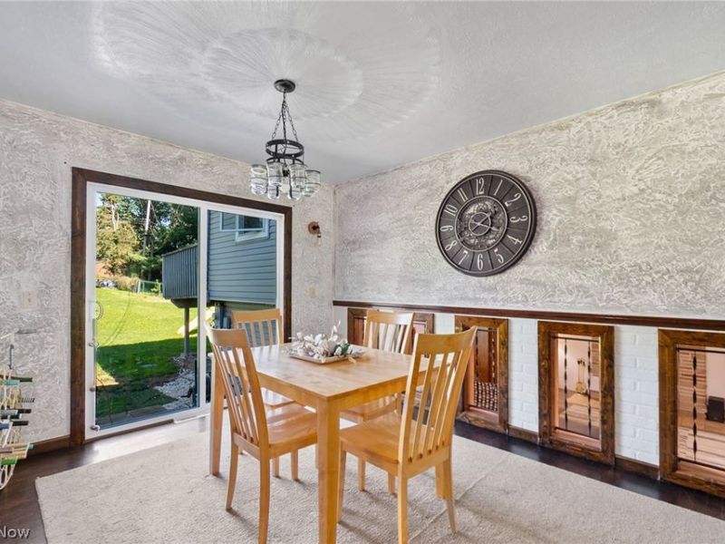 3595 Dauphin Drive NE, Canton, OH 44721 Photo 6