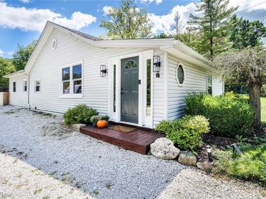 259 NE River Road, Lake Milton, OH 44429