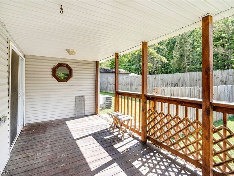 259 NE River Road, Lake Milton, OH 44429 Photo 13