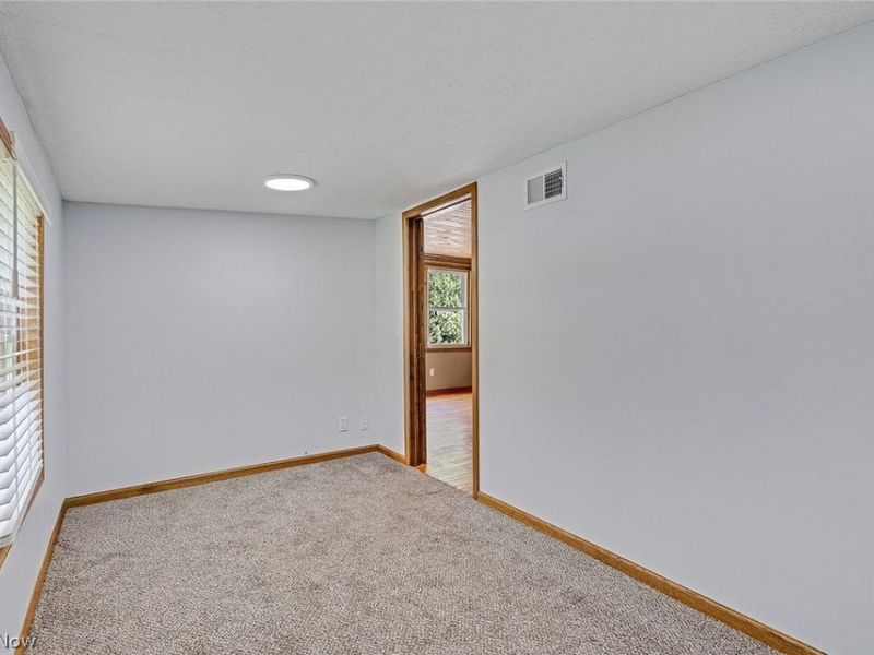 259 NE River Road, Lake Milton, OH 44429 Photo 42