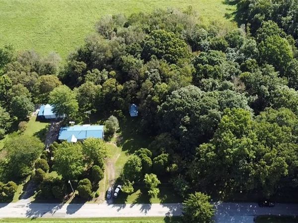 10182 Andora Road NE, East Rochester, OH 44625