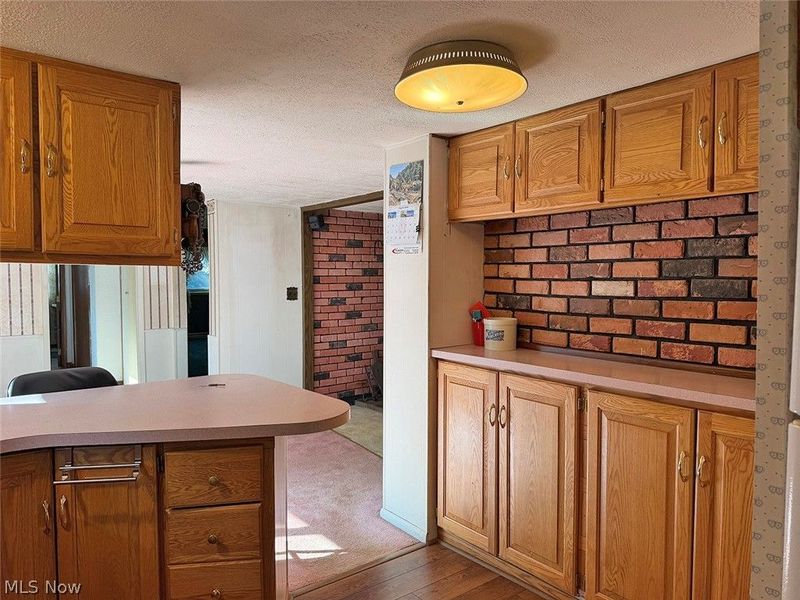 10182 Andora Road NE, East Rochester, OH 44625 Photo 12