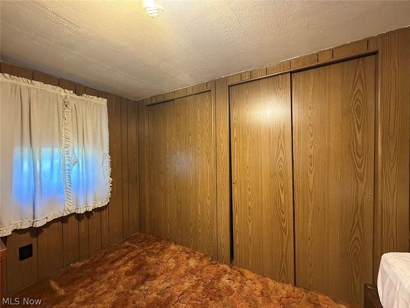 10182 Andora Road NE, East Rochester, OH 44625 Photo 22