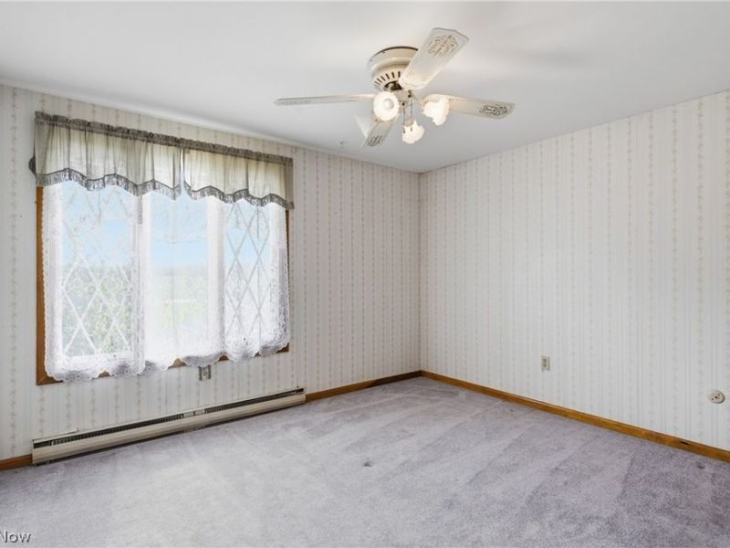11225 Freshley Avenue NE, Alliance, OH 44601 Photo 31