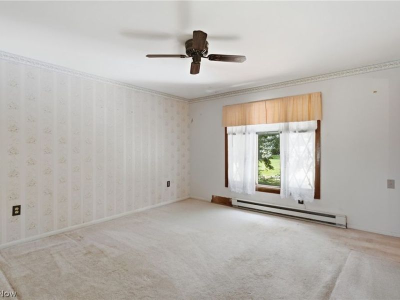 11225 Freshley Avenue NE, Alliance, OH 44601 Photo 32