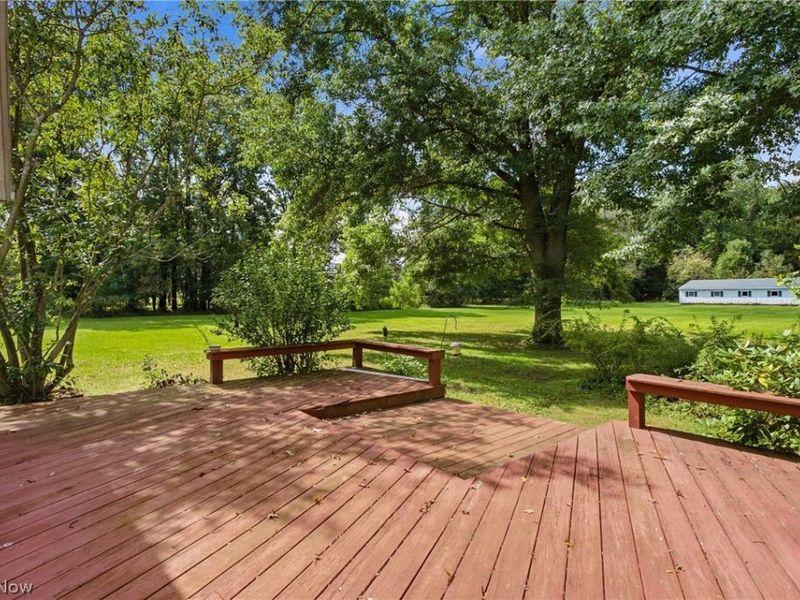 11225 Freshley Avenue NE, Alliance, OH 44601 Photo 38