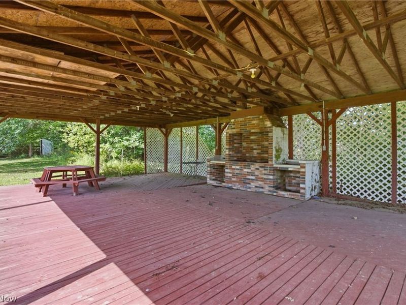 11225 Freshley Avenue NE, Alliance, OH 44601 Photo 40