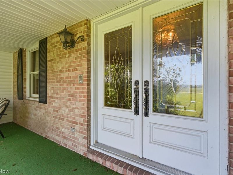 11225 Freshley Avenue NE, Alliance, OH 44601 Photo 6