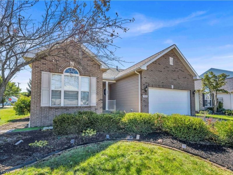 4201 Brooks Court , Lorain, OH 44053 Photo 1