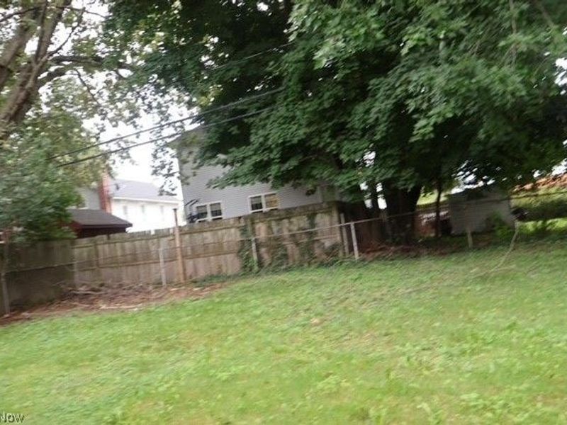 20100 Priday Avenue, Euclid, OH 44123 Photo 22