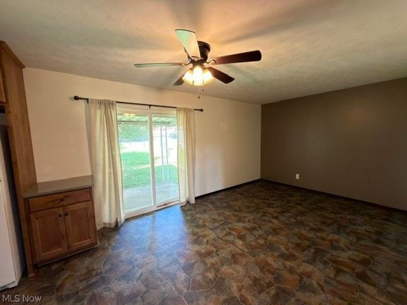 308 Snearly Drive, Marietta, OH 45750 Photo 13