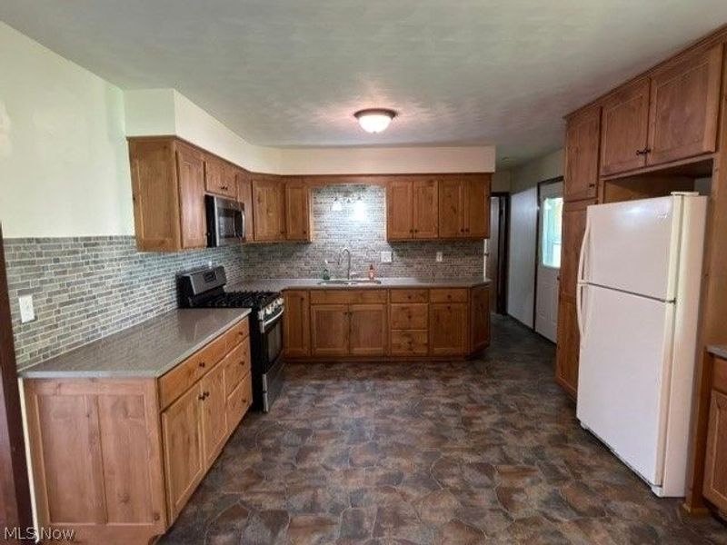308 Snearly Drive, Marietta, OH 45750 Photo 15