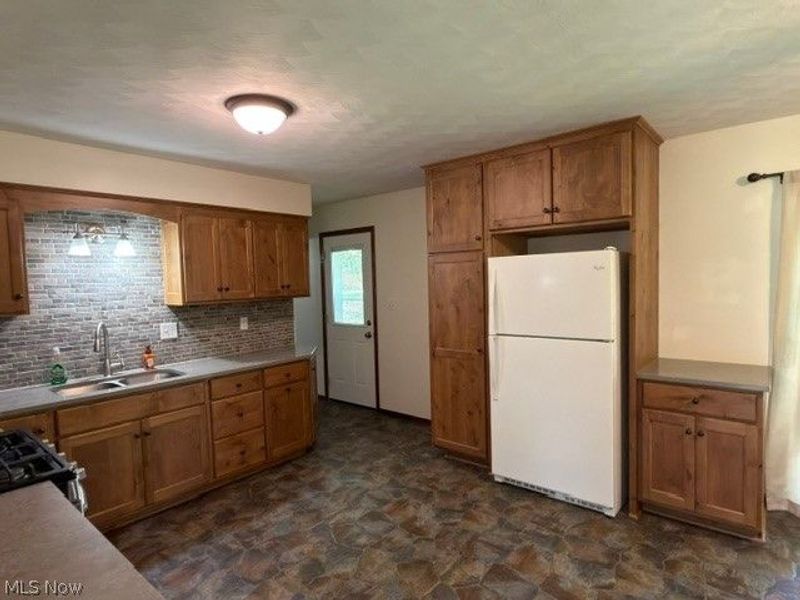 308 Snearly Drive, Marietta, OH 45750 Photo 16