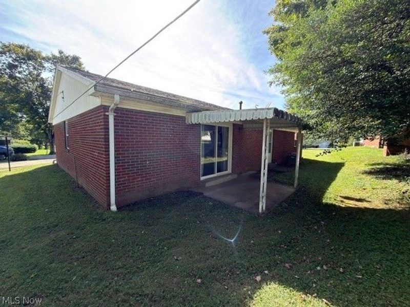 308 Snearly Drive, Marietta, OH 45750 Photo 6