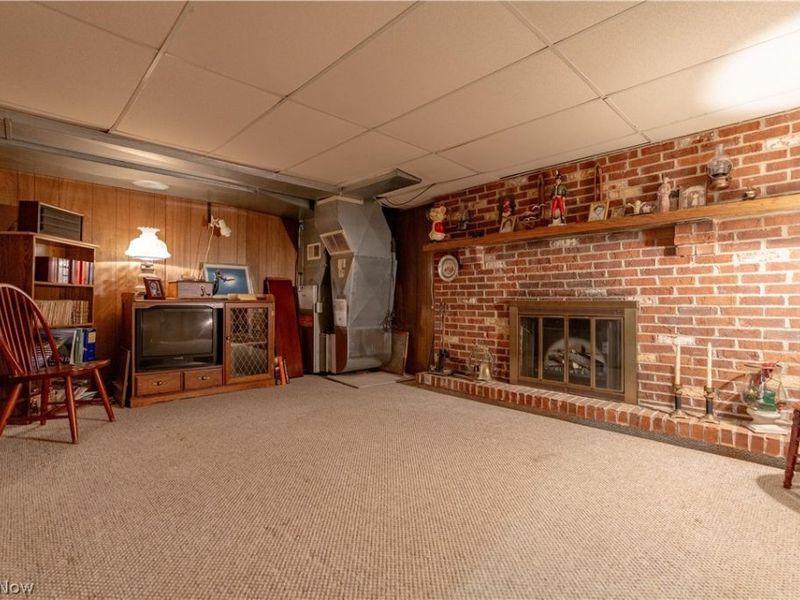 517 Winston Avenue NE, North Canton, OH 44720 Photo 32