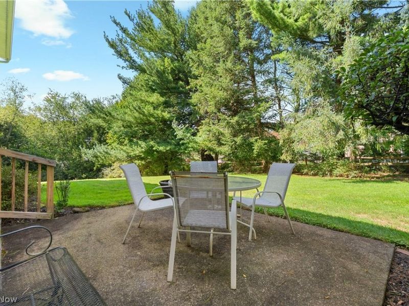 517 Winston Avenue NE, North Canton, OH 44720 Photo 35