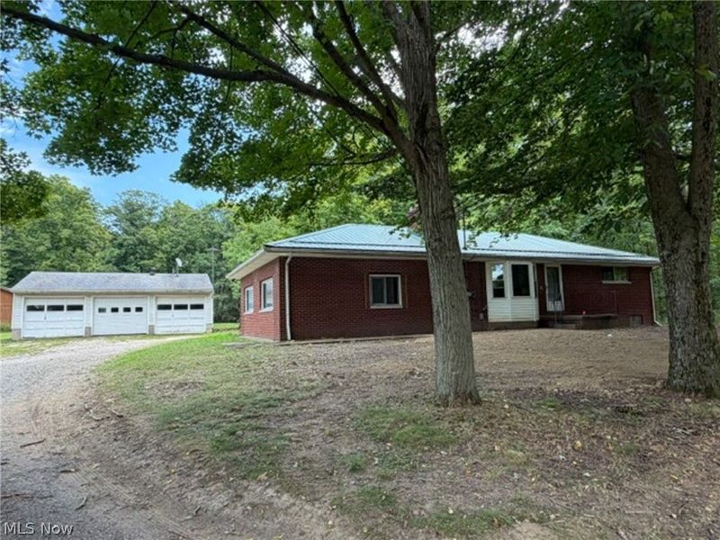 6464 Mahoning Avenue NE, Alliance, OH 44601 Photo 2