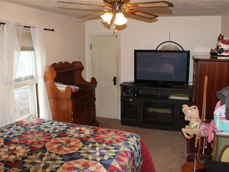 3748 Cress Road, Cleveland, OH 44111 Photo 9