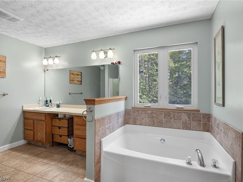 1743 Dunlap Drive , Streetsboro, OH 44241 Photo 14