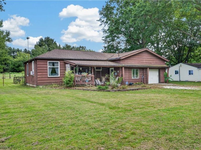 3284 Klages Boulevard, Tallmadge, OH 44278 Photo 2