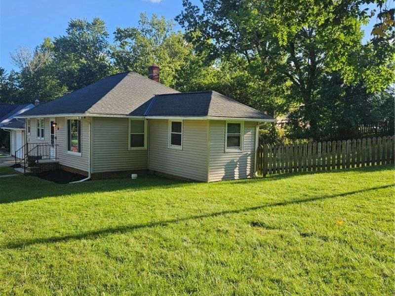 14 Thames Avenue, Bedford, OH 44146 Photo 4