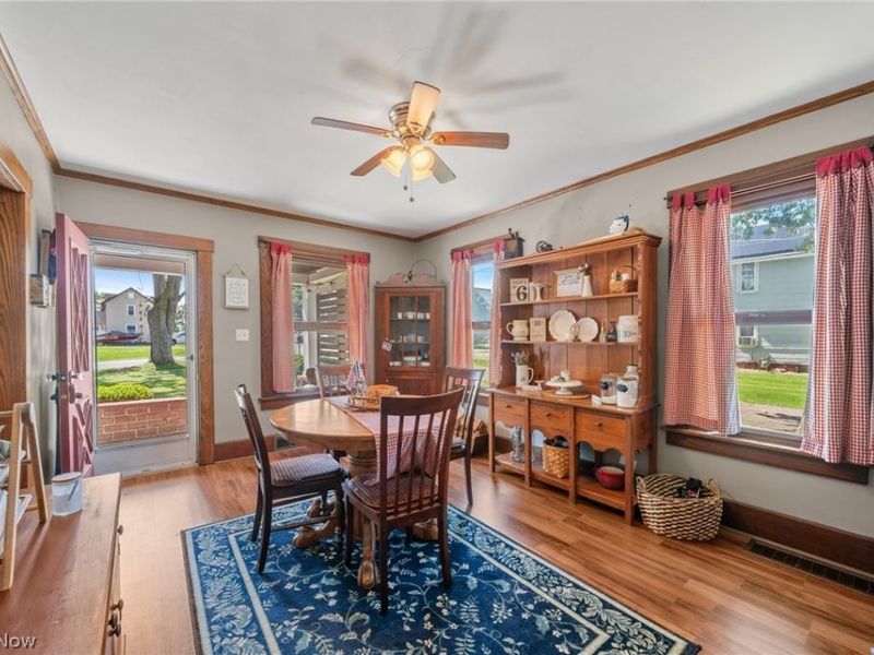 3051 Perrydale Street NW, Uniontown, OH 44685 Photo 3