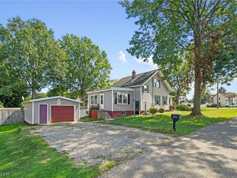 3051 Perrydale Street NW, Uniontown, OH 44685 Photo 30
