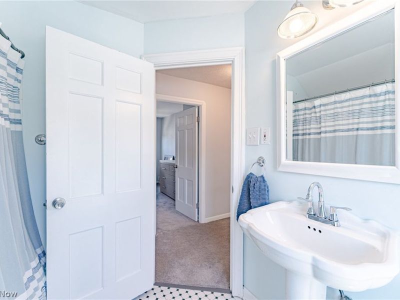 3342 W 155th Street, Cleveland, OH 44111 Photo 14