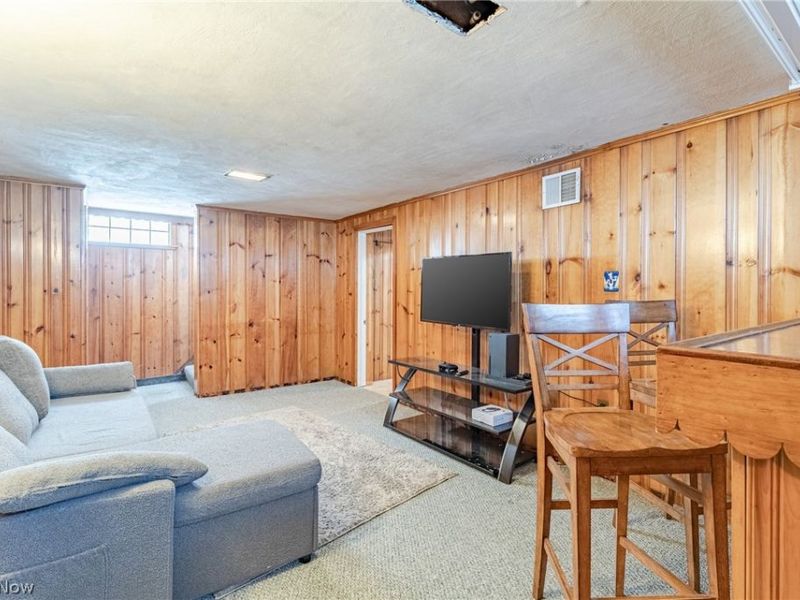 3342 W 155th Street, Cleveland, OH 44111 Photo 20