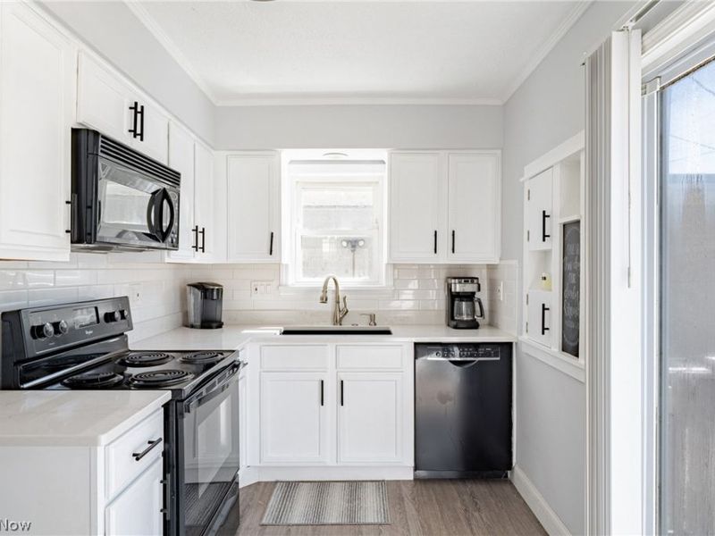 3342 W 155th Street, Cleveland, OH 44111 Photo 8