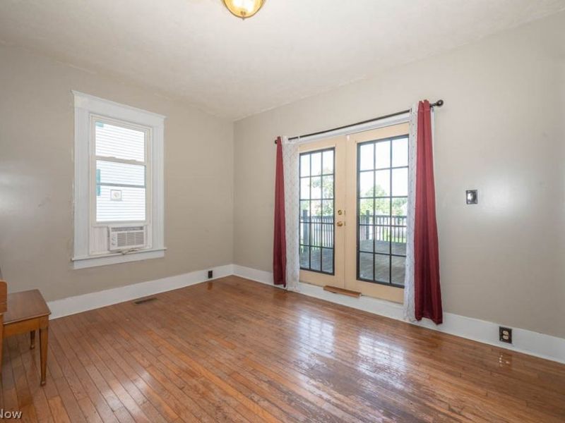 452 E Main Street, East Palestine, OH 44413 Photo 12