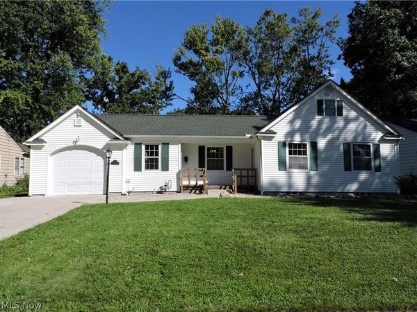 334 Yale Avenue , Elyria, OH 44035