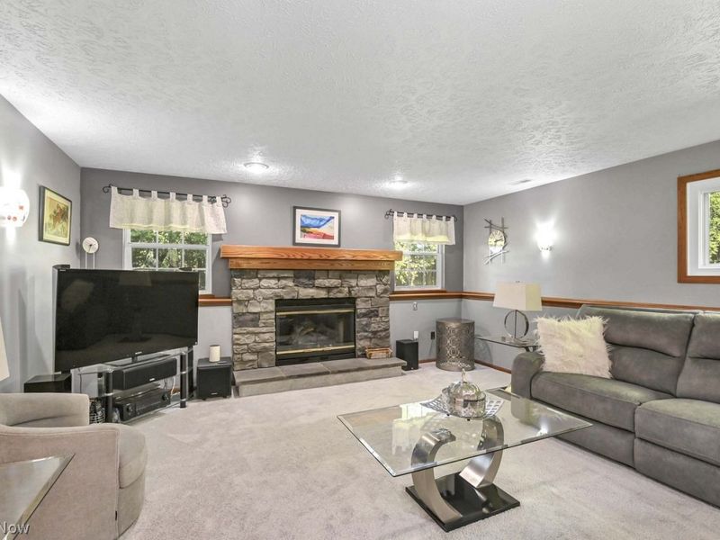 6516 Hersey Circle, North Ridgeville, OH 44039 Photo 4