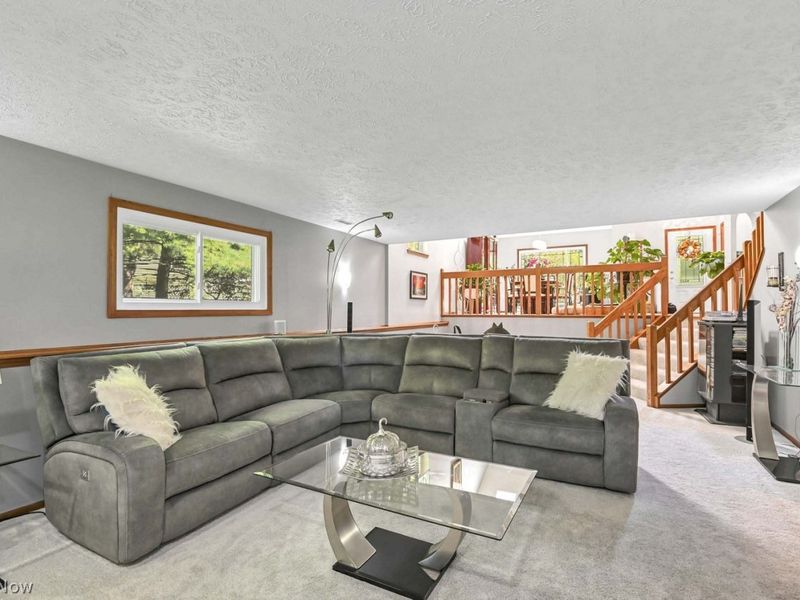 6516 Hersey Circle, North Ridgeville, OH 44039 Photo 5