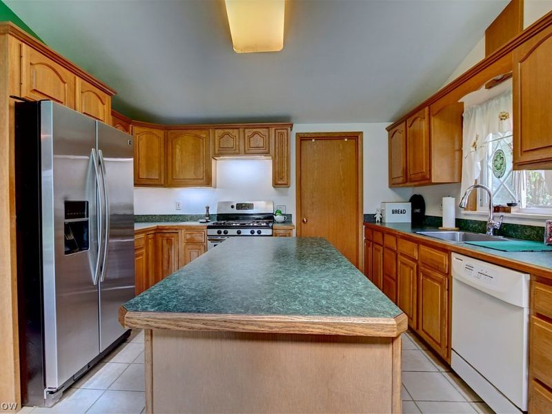 4206 Sleepy Hollow Road, Brunswick, OH 44212 Photo 10