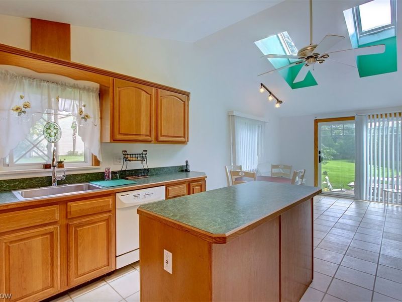 4206 Sleepy Hollow Road, Brunswick, OH 44212 Photo 11