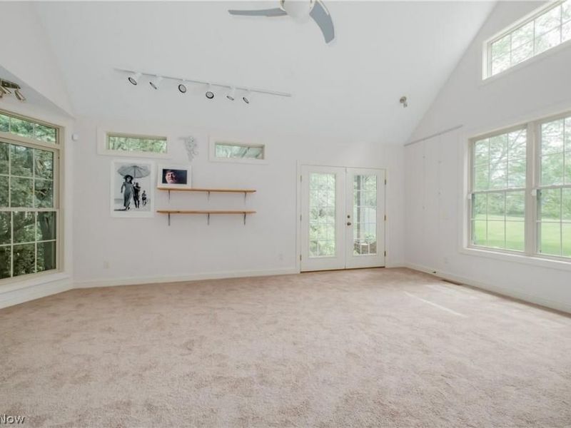 8955 Easton Street NE, Louisville, OH 44641 Photo 31