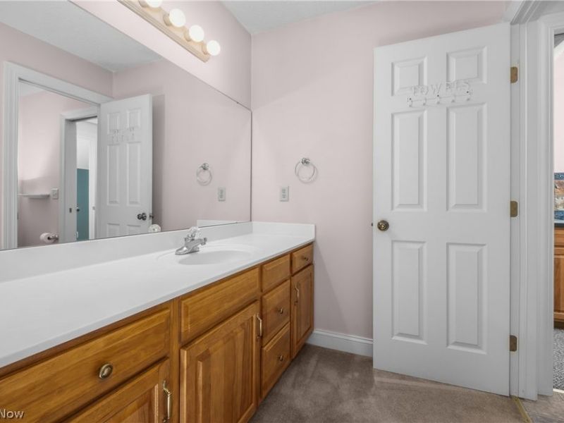 8955 Easton Street NE, Louisville, OH 44641 Photo 36