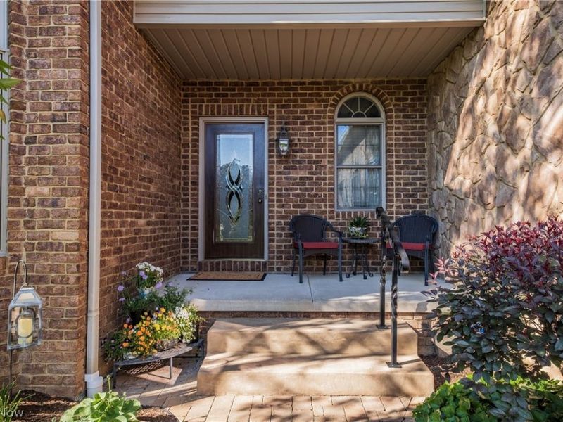 8955 Easton Street NE, Louisville, OH 44641 Photo 7